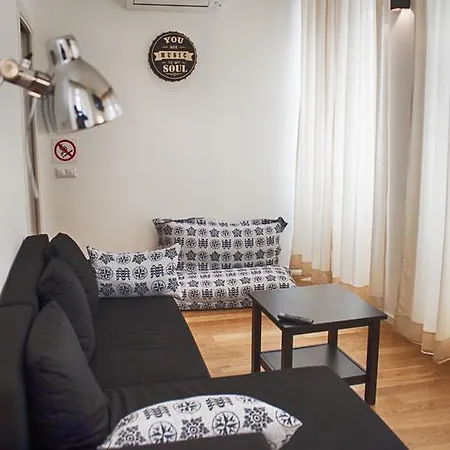 אכסניה The Nook Ponta Delgada