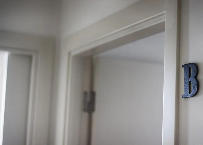 The Nook * Πόντα Ντελγκάντα